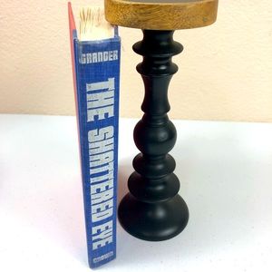 BOOK The Shattered Eye by Bill Granger 1982